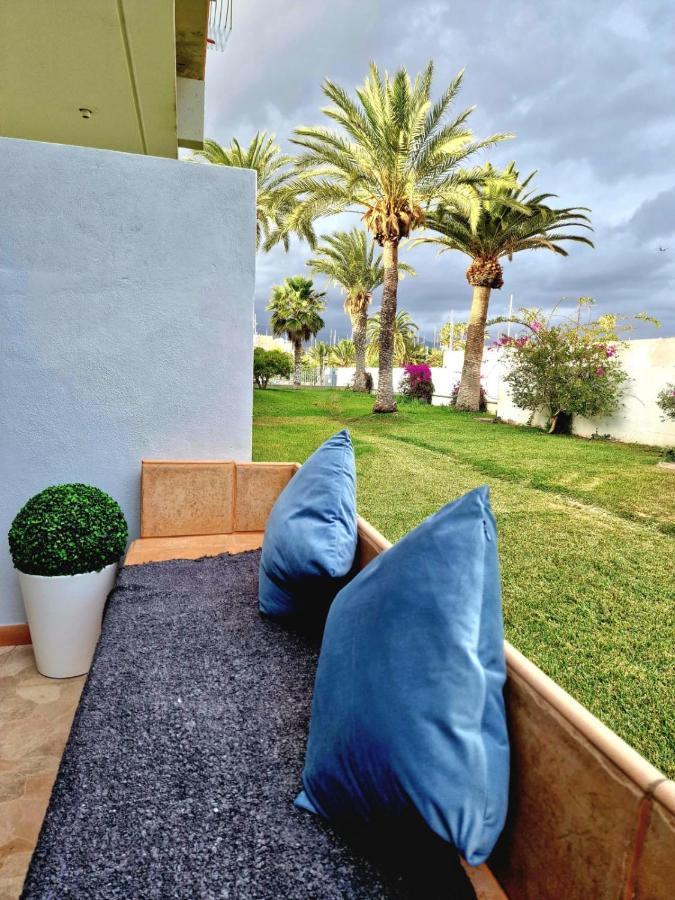 Stunning Lovely Flat With Pool And Strong Wi-Fi, 31 Arona  Zewnętrze zdjęcie