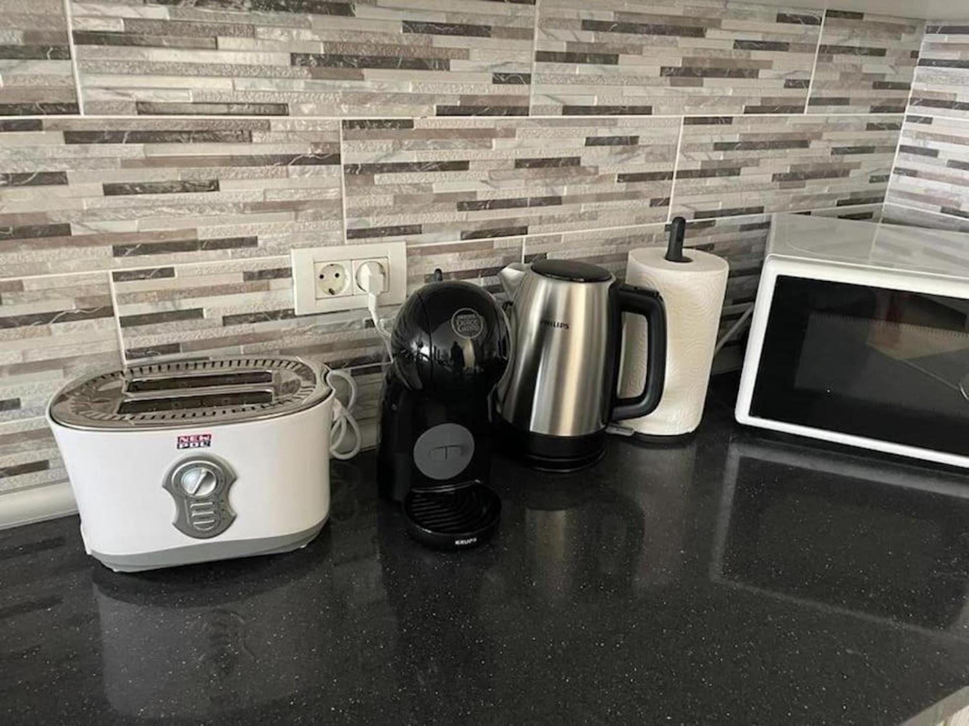 Stunning Lovely Flat With Pool And Strong Wi-Fi, 31 Arona  Zewnętrze zdjęcie